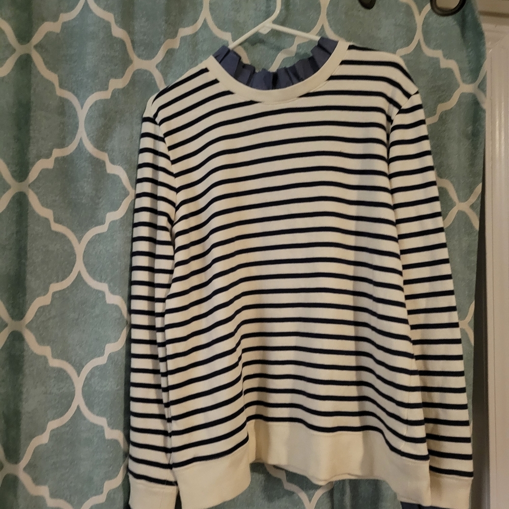 EUC IZOD Women's light sweater